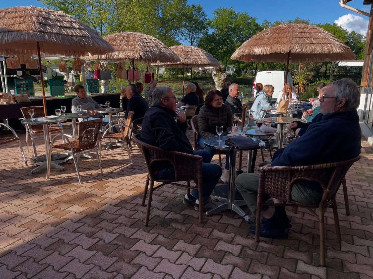 Restaurant - Camping L'étang de Laubanère