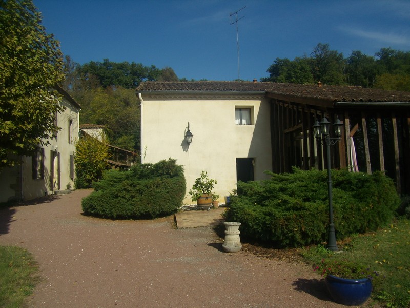 Hôtel Les Rives de l'Avance - photo 2