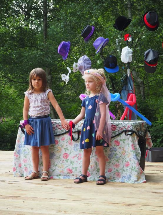 Domaine de Sédières : Spectacle jeunes public : Racontons ensemble Romèo et Juliette — visuel événement