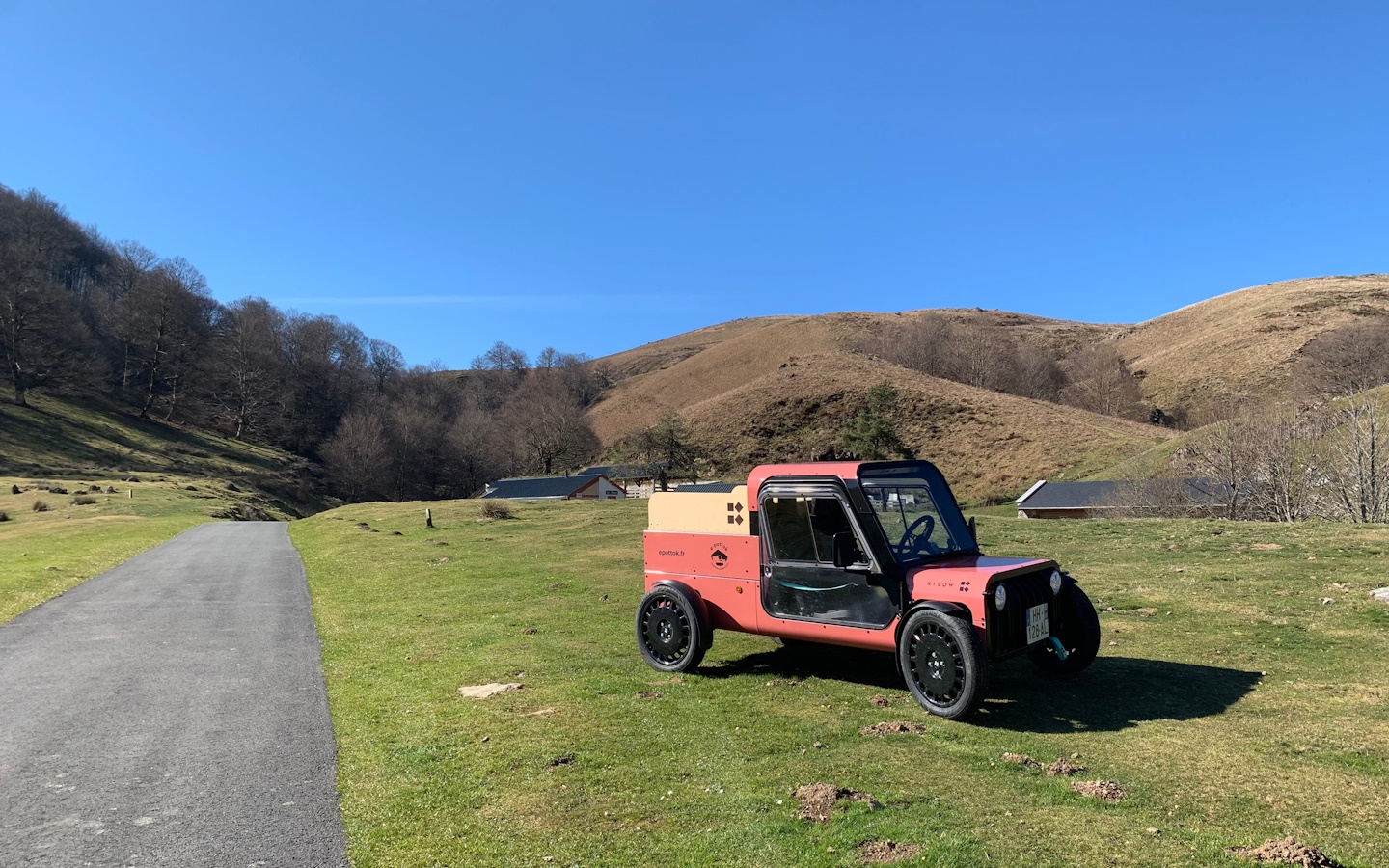 Randonnée en quadricycle électrique à Iraty, rencontre avec une bergère et pause gourmande en estive, Uhart-Cize - photo 5