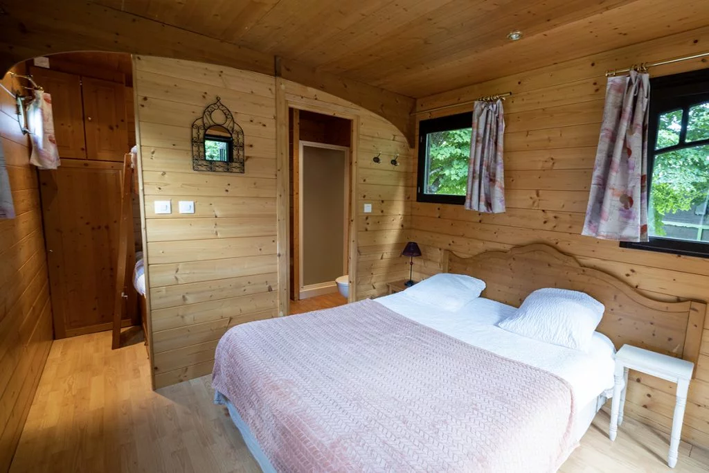 Roulotte hôtelière - Village des Monédières