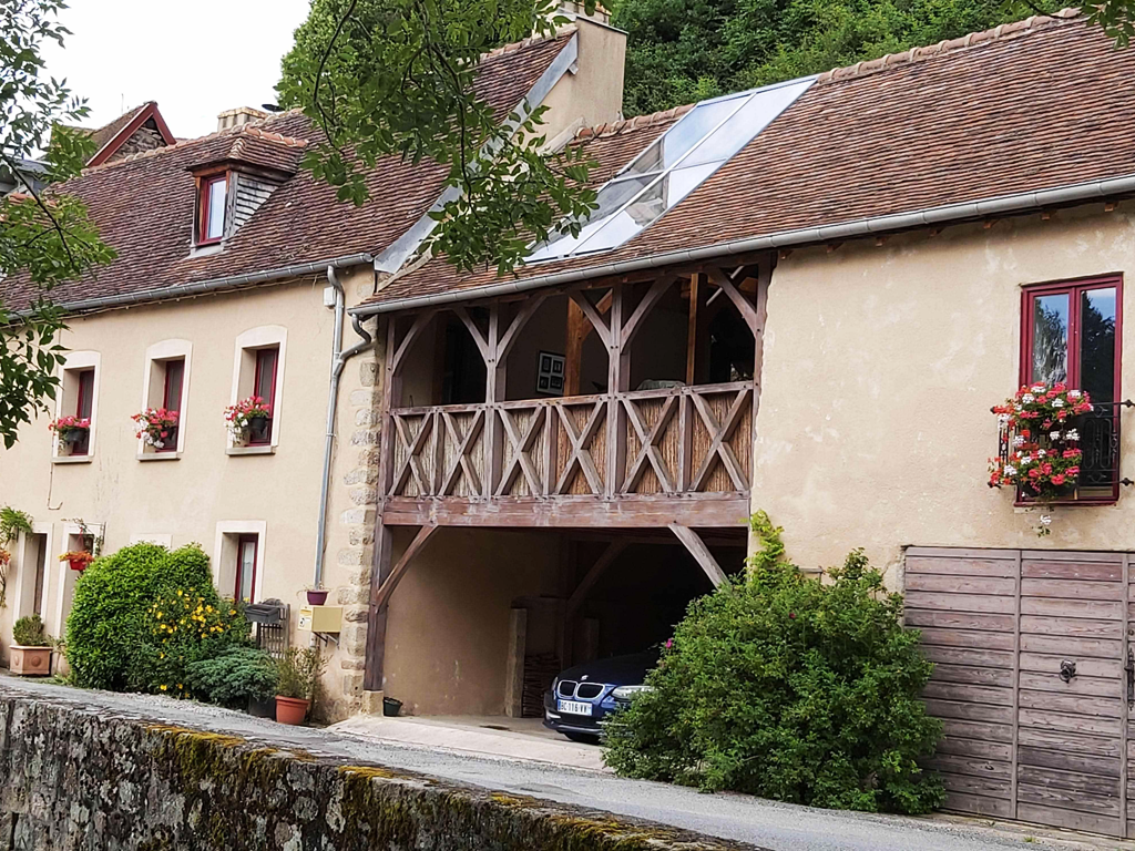 Location "Rue de la diamanterie"