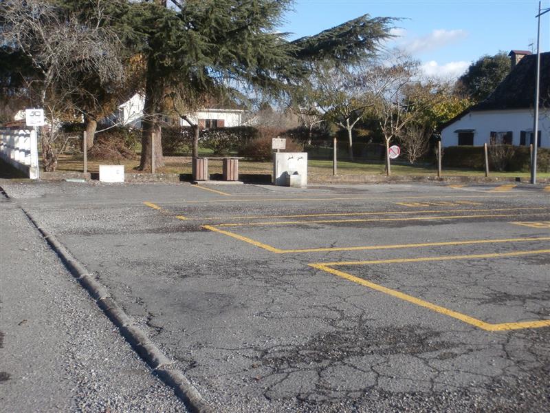 Aire de service de Sauveterre-de-Béarn