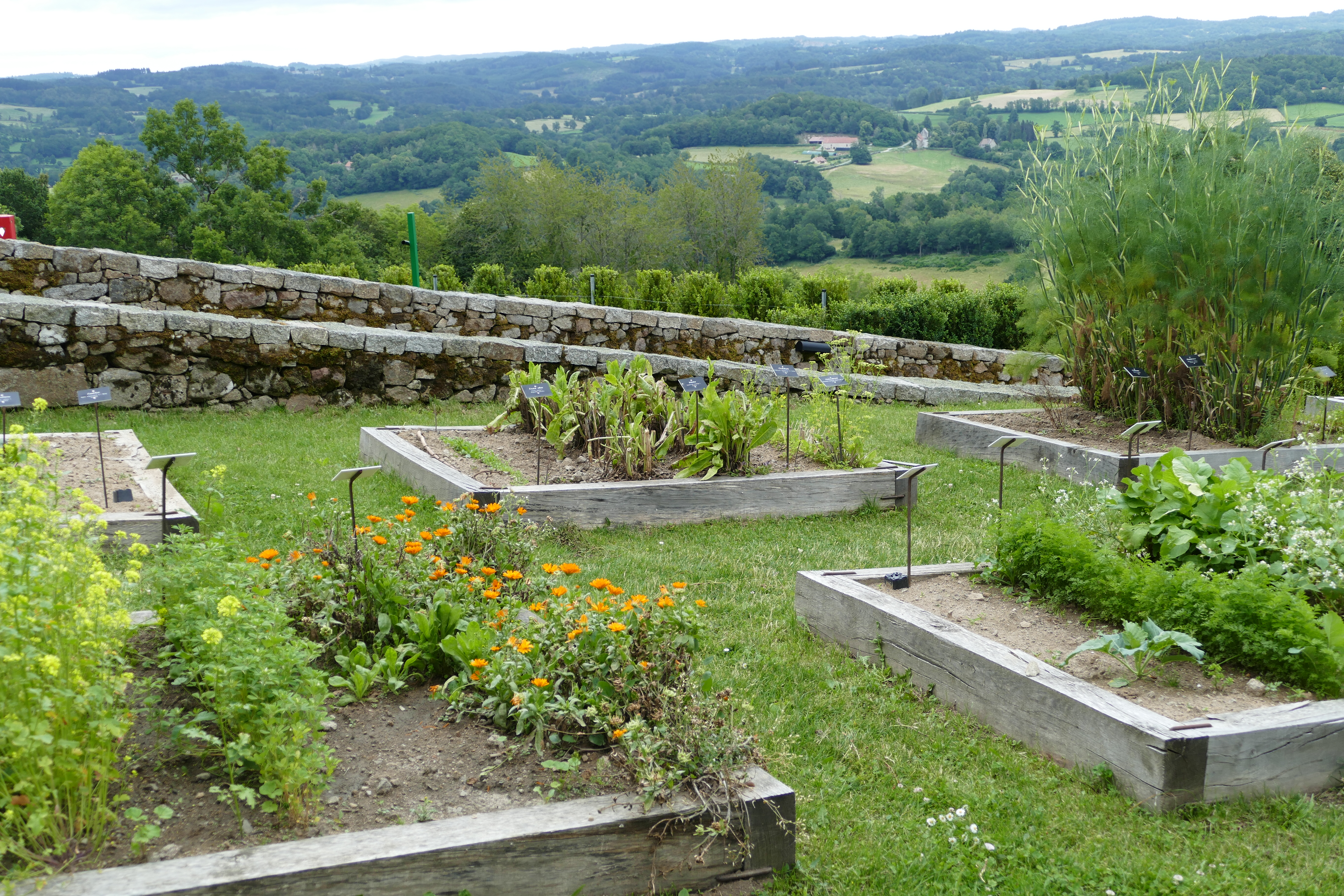 Saint Georges Nigremont village pittoresque, Saint-Georges-Nigremont - photo 10