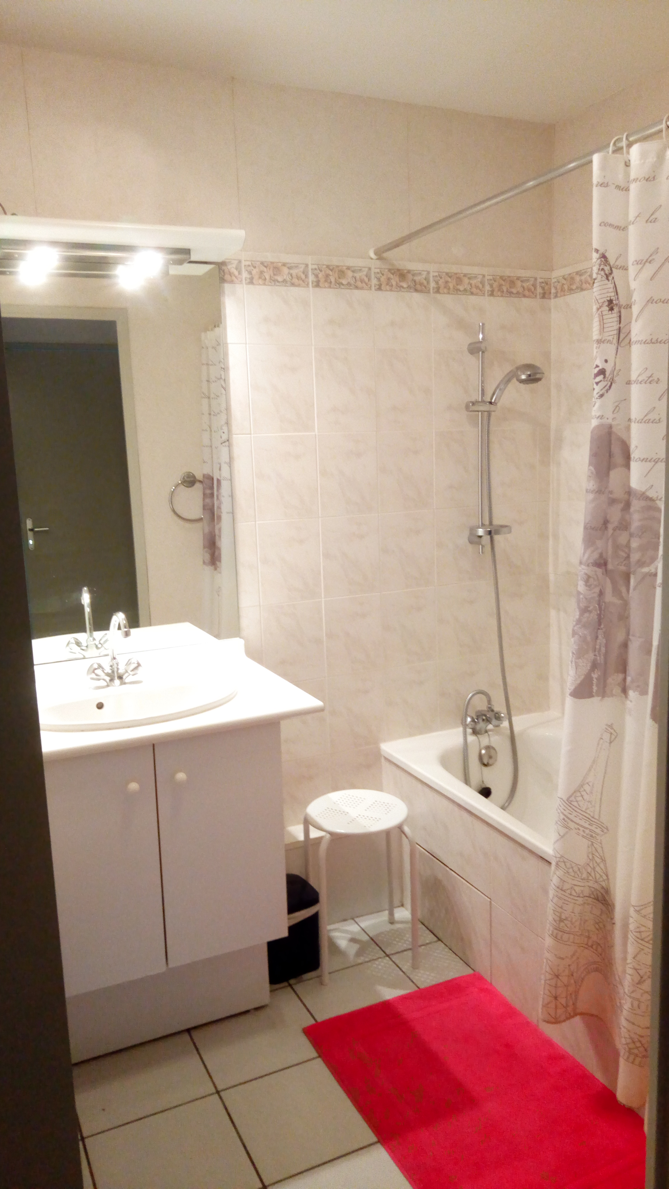 T2 bis - 1 à 3 pers. - VIL46/B - photo 3