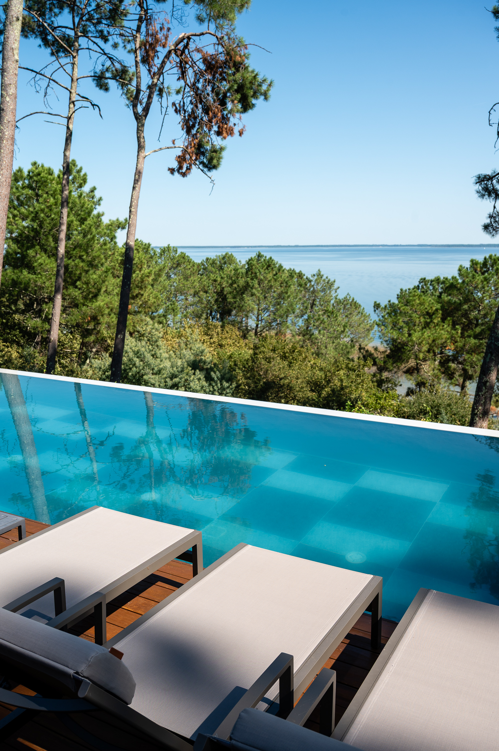 Villa avec piscine et vue sur le lac, Biscarrosse