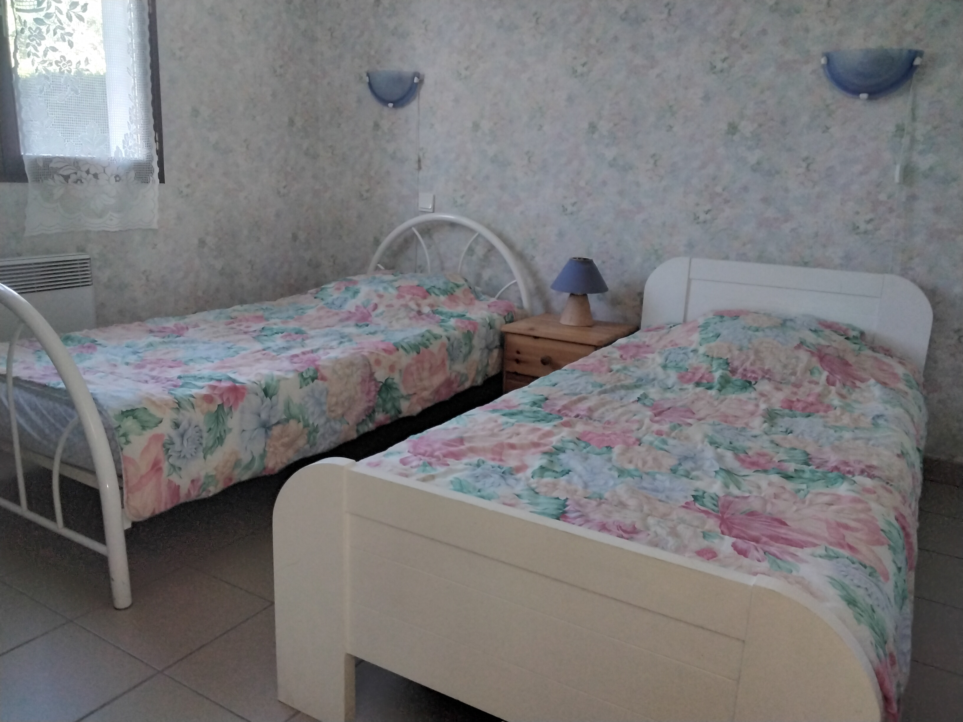 Gilabert Charles, Uza - photo 2