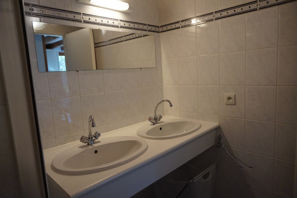 Gillet Carole, Saint-Julien-en-Born - photo 12