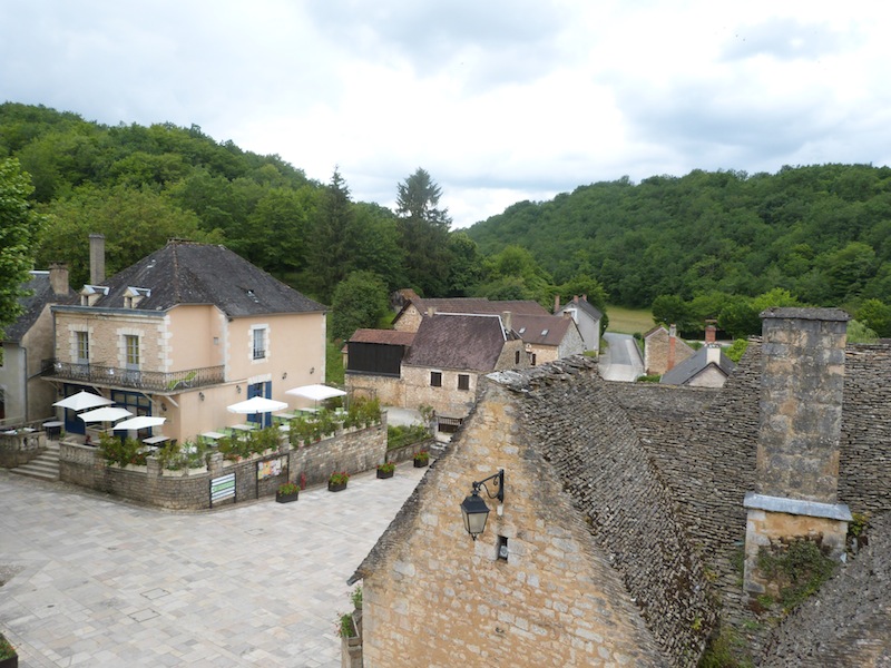 Village de Coly-Saint-Amand — photo 2