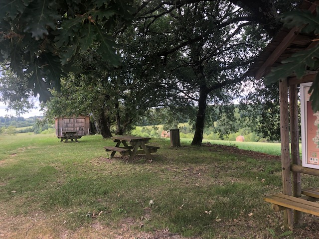 Aire de pique nique à Saint-Cassien