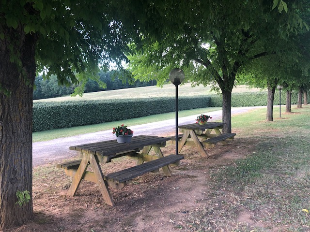 Aire de pique nique à Saint-Romain-de-Monpazier