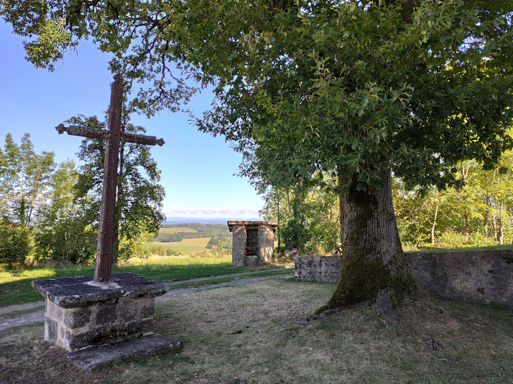 GRP®Monts et Barrages en Limousin - Boucle Entre Combade et Briance - Etape 1 - De Châteauneuf-la-Forêt à Sussac, Châteauneuf-la-Forêt - photo 6