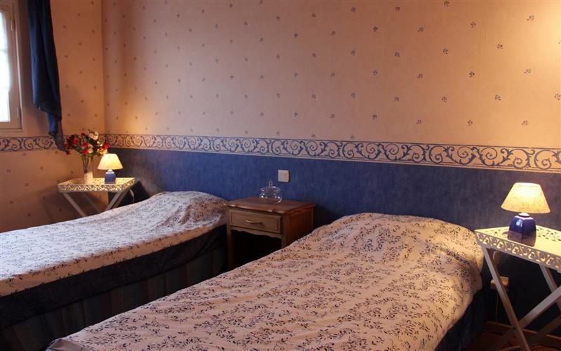 Location 120 Sallaberry 