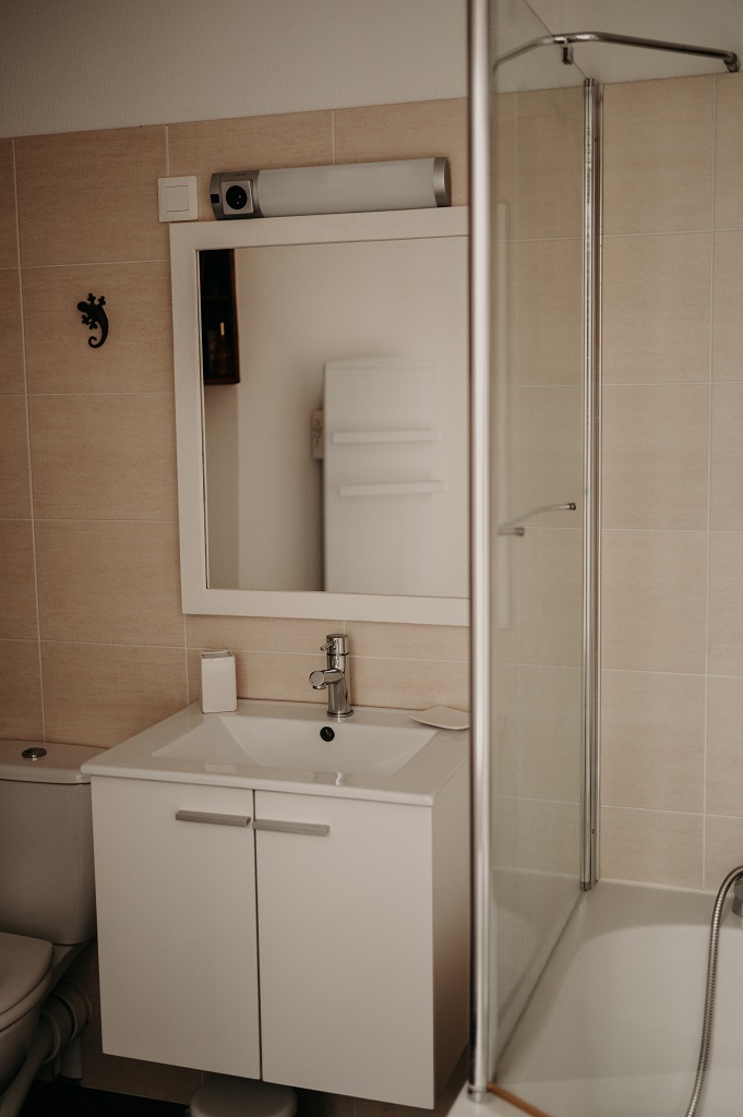 Location Clévacances 4 personnes de Frédéric FIEDLER : appartement Le Classique, Guéret - photo 3
