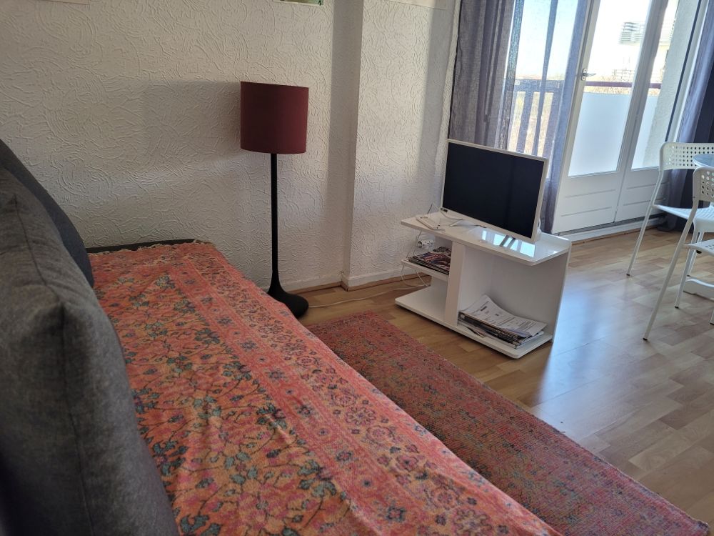 T2 - 1 à 2 pers. - RECO261/B - photo 2