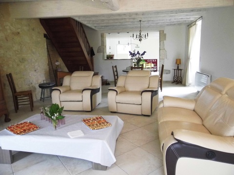 Madame Isabelle MAURY - Gîte les Richards, Saint-Avit-Saint-Nazaire - photo 10