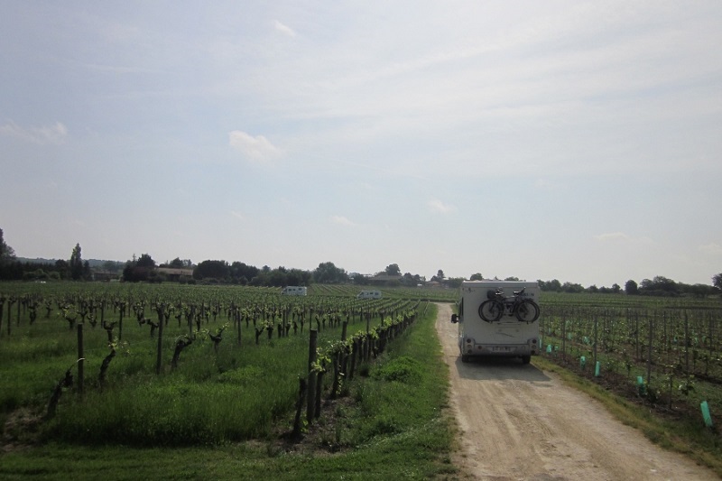 Aire de camping-cars des Vignobles Lobre et fils