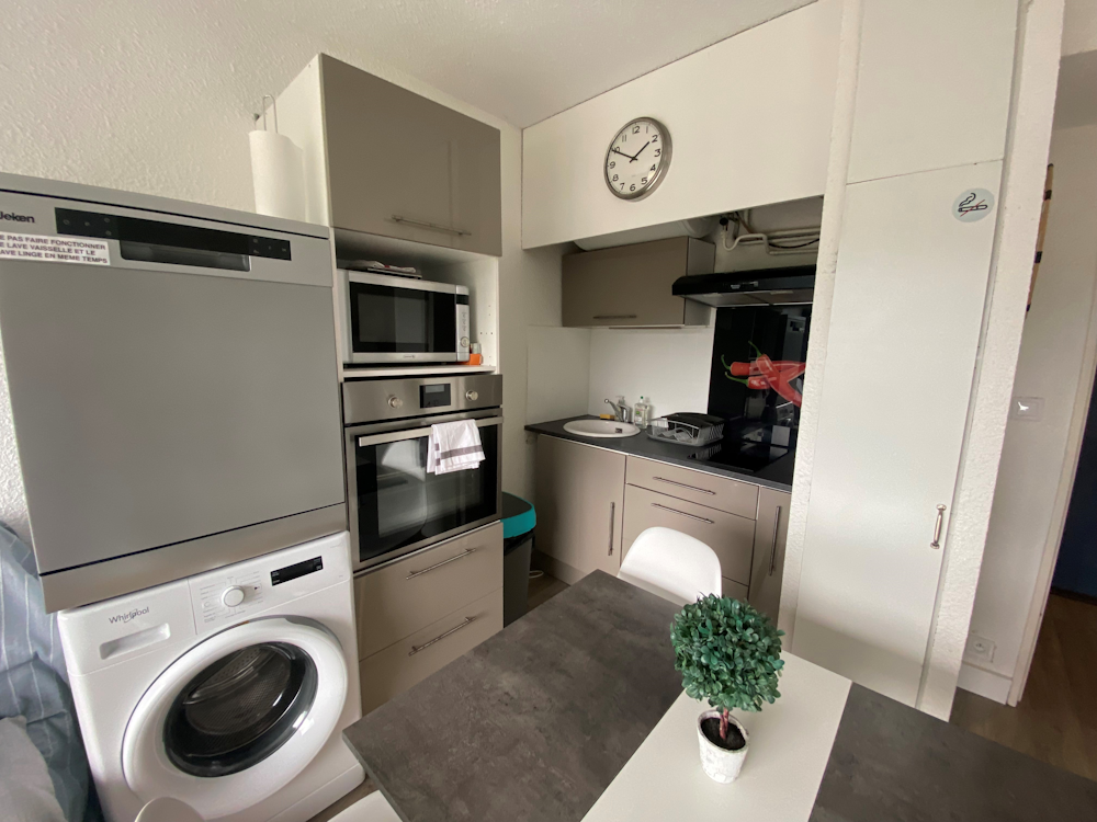 Location Lounaia - photo 5