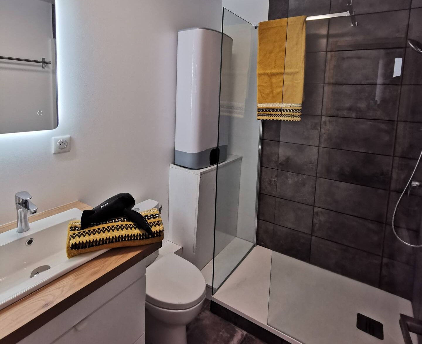 Les appartements du centre : le Sureau, Salies-de-Béarn - photo 3