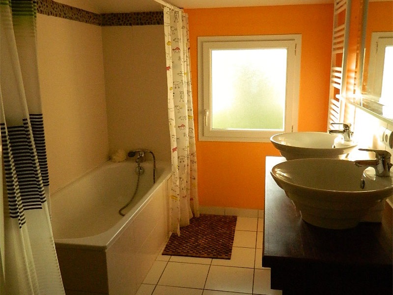 Gîte de Montval – Château de Los, Saint-Genès-de-Lombaud - photo 3