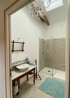 La Kambrousse, Le Retail - photo 8