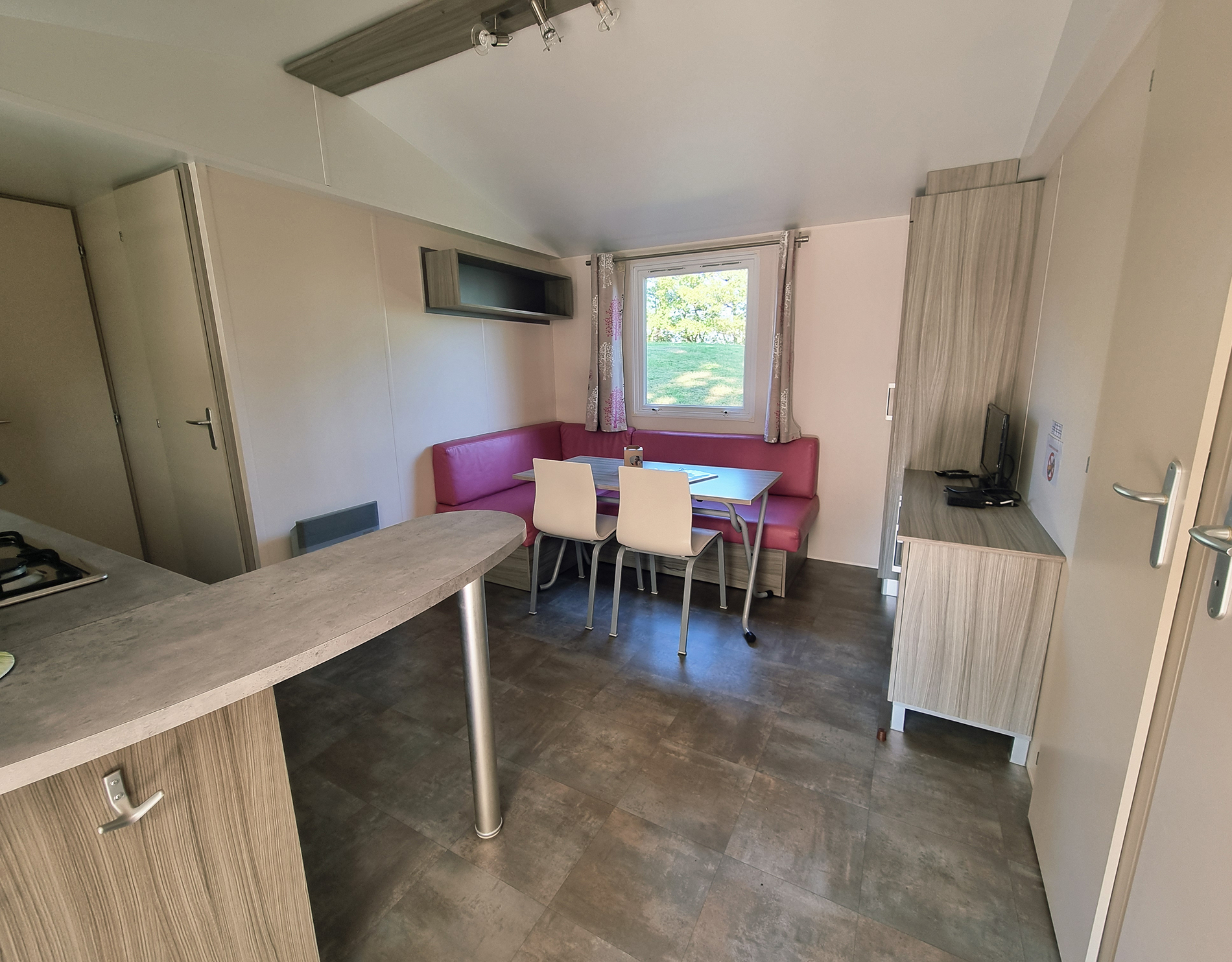 Camping Les Petites Minaudières, Senillé-Saint-Sauveur - photo 30