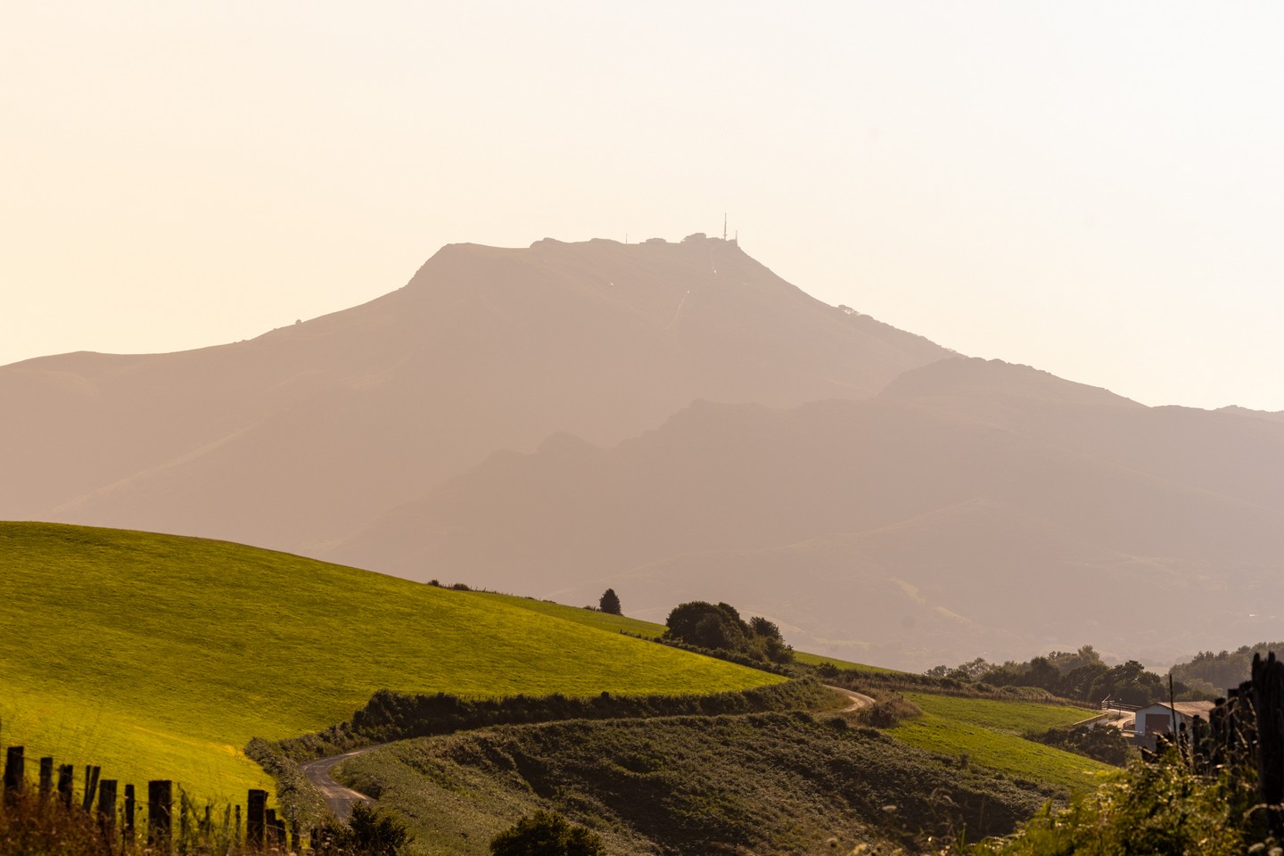 GRP® Tour du Labourd - Lapurdiko itzulia - De Pinodieta à Cambo-les-Bains, Souraïde - photo 2