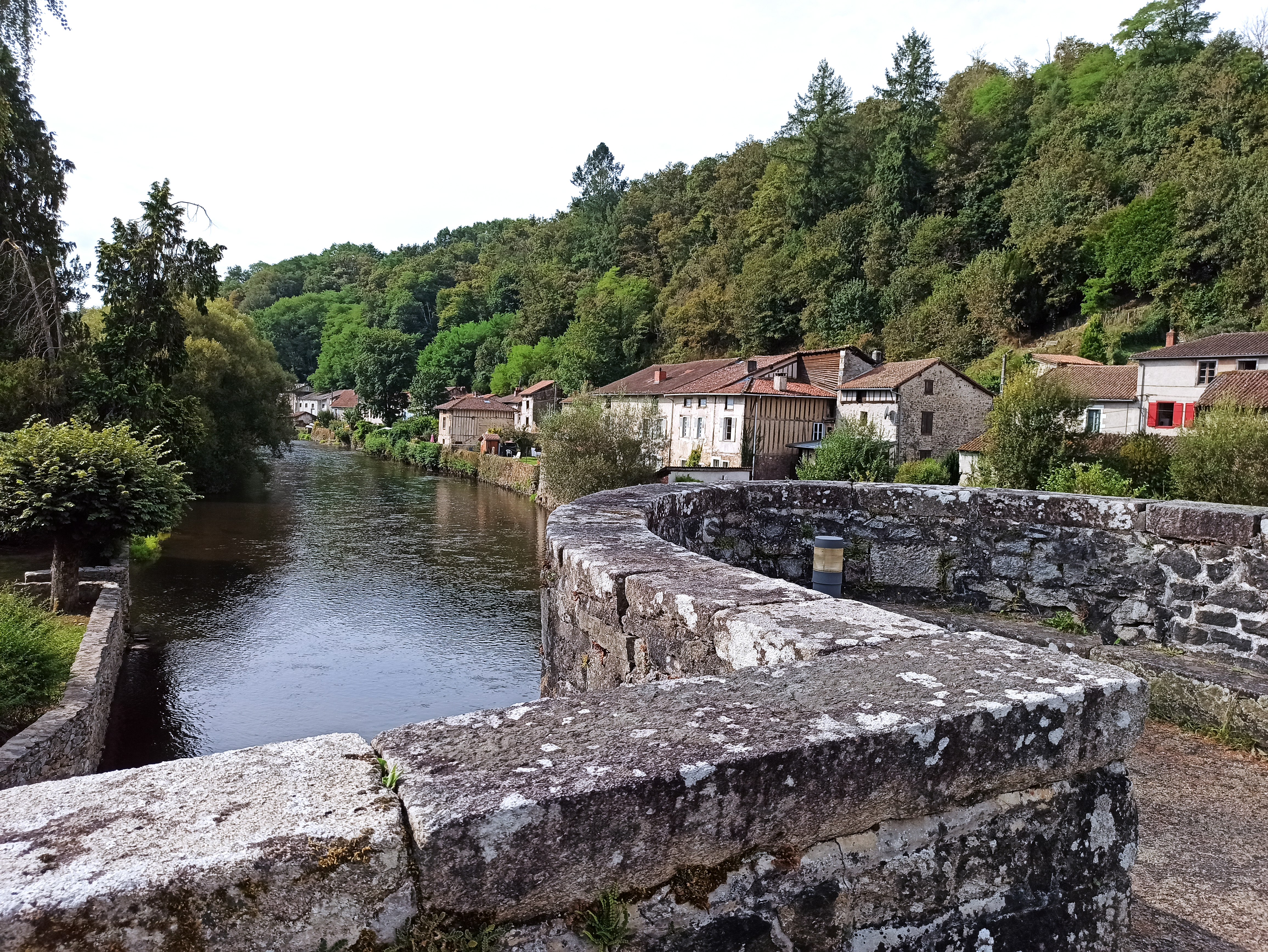Rando à la découverte du GR® de Pays Monts et Barrages – Saint-Léonard-de-Noblat
