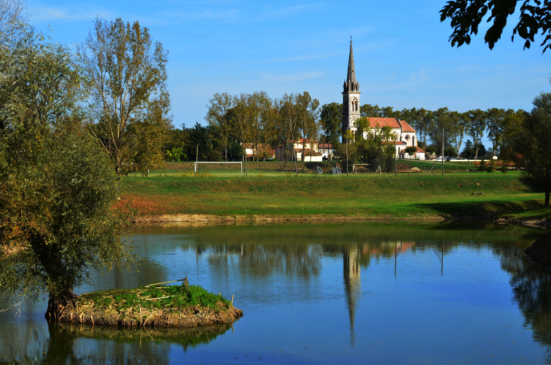 Saint-Pardoux-du-Breuil, entre Trec et Garonne