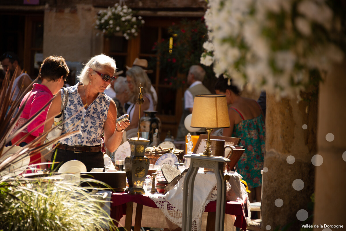 Marché et vide-grenier de Pentecôte — visuel événement