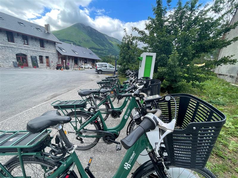 Station de location de vélos électriques