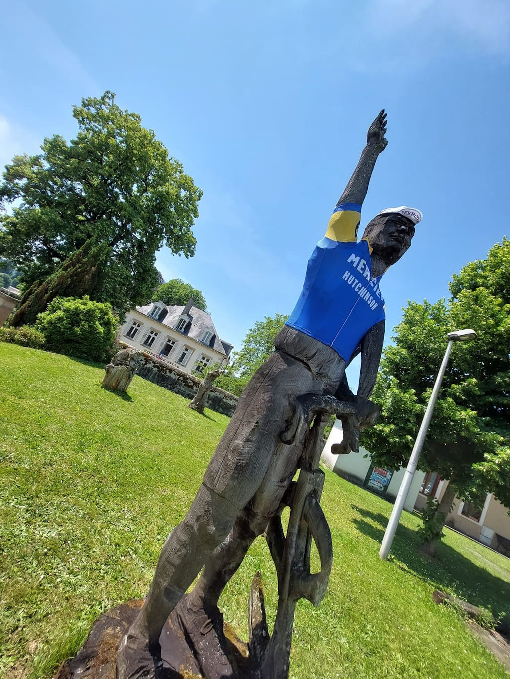 Statue de Raymond Poulidor — photo 3