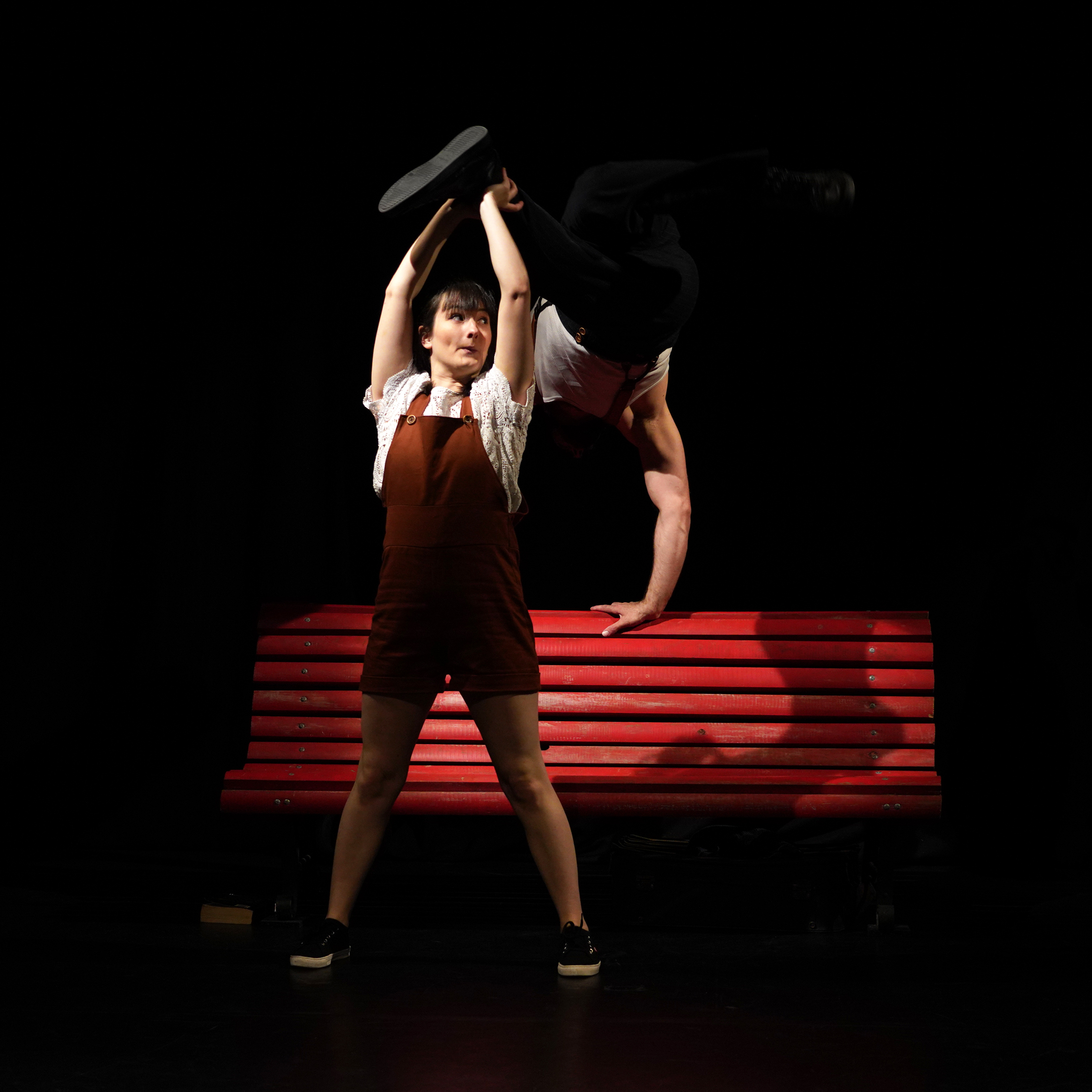 Spectacle « Tant qu'il ne pleut pas » Acro sway duo