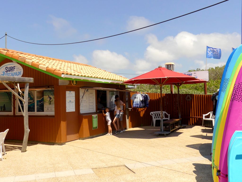 Surfescapade