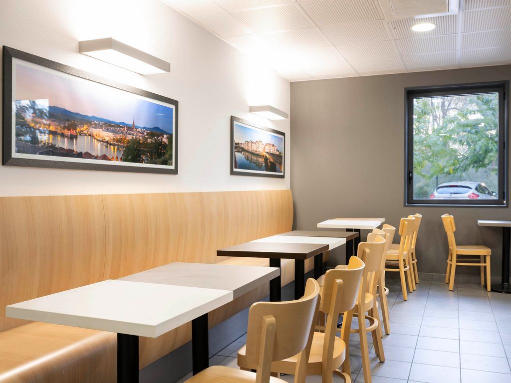 Hôtel B&B - photo 2