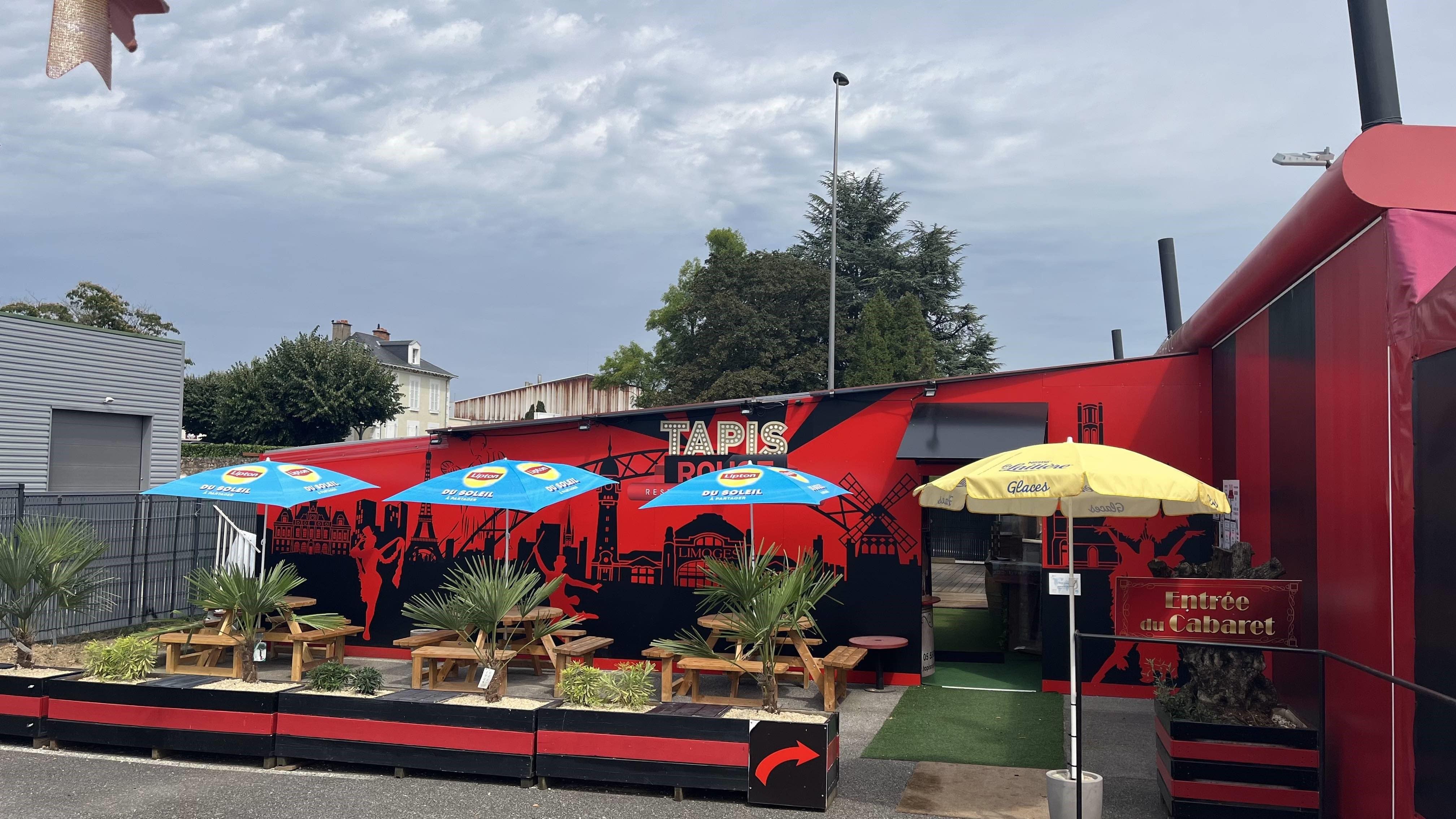 Le Cabaret Tapis Rouge — photo 3