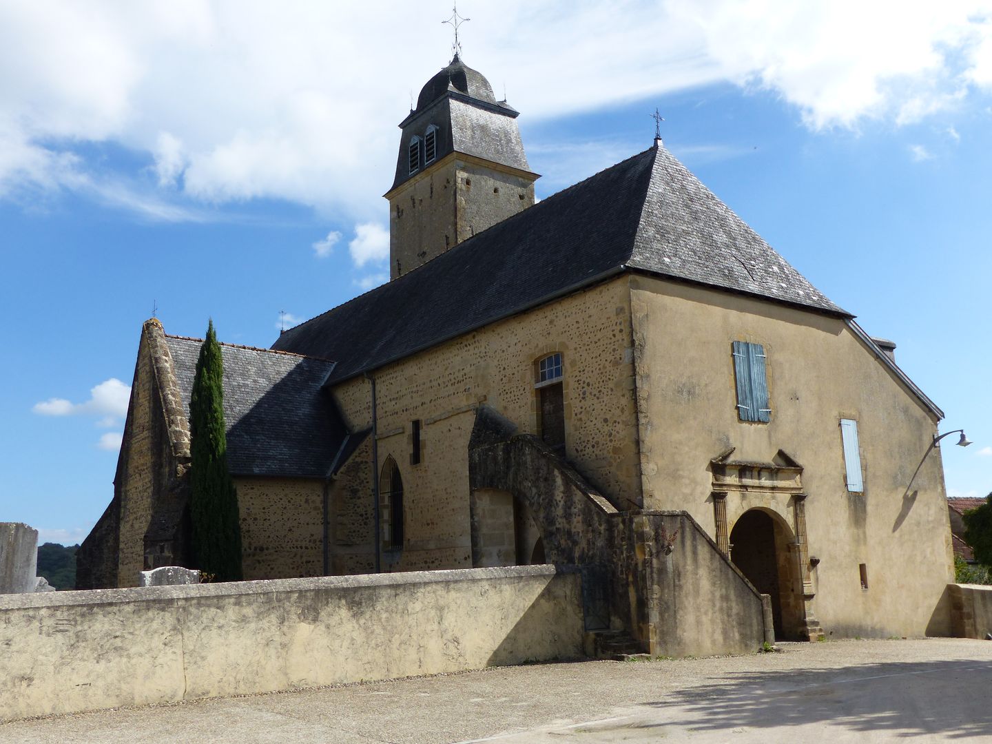 Je découvre avec "Zoé la curieuse" le village de Taron