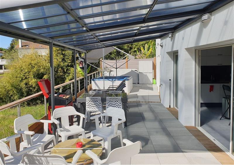 T5 bio dans villa d'Olivier