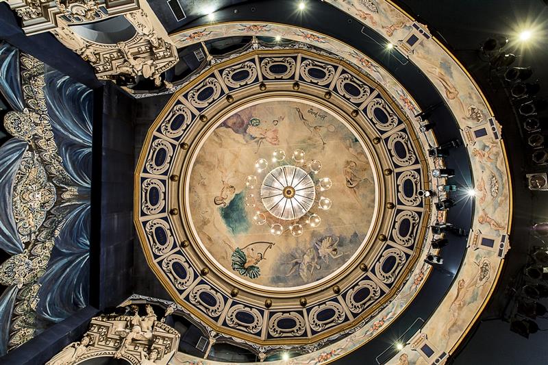 Théâtre Saint-Louis
