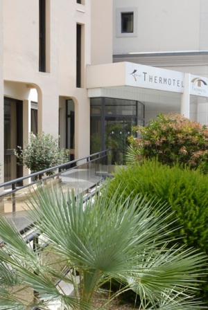 Hôtel Résidence Thermotel ***
