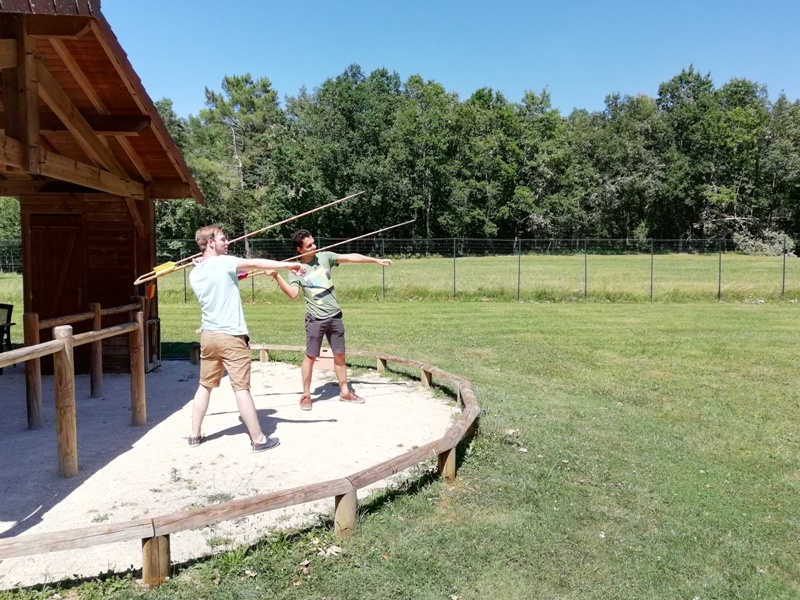 Tir au propulseur et ateliers peintures préhistoriques, Villars - photo 2