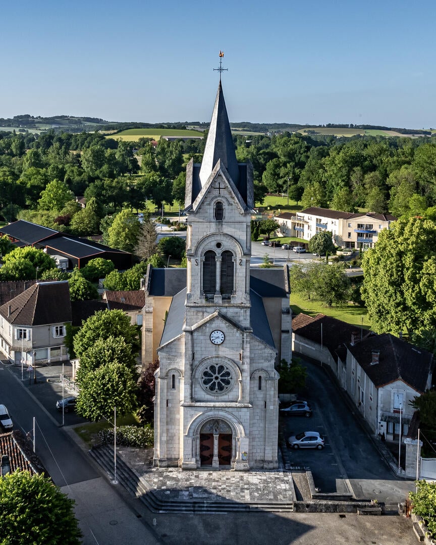 Église Notre Dame de la Nativité, Tocane-Saint-Apre - photo 4