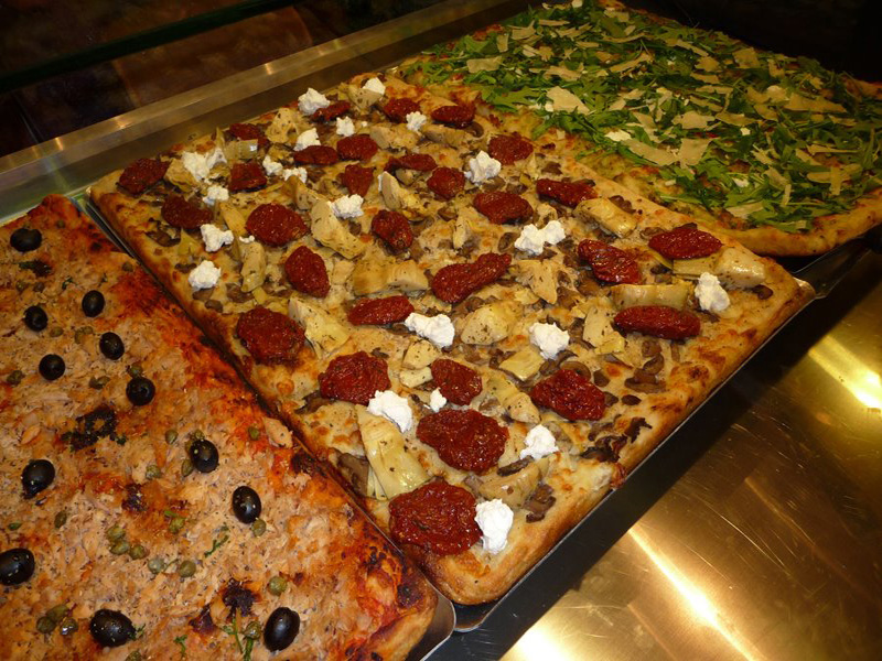 Tony Vespa Pizza