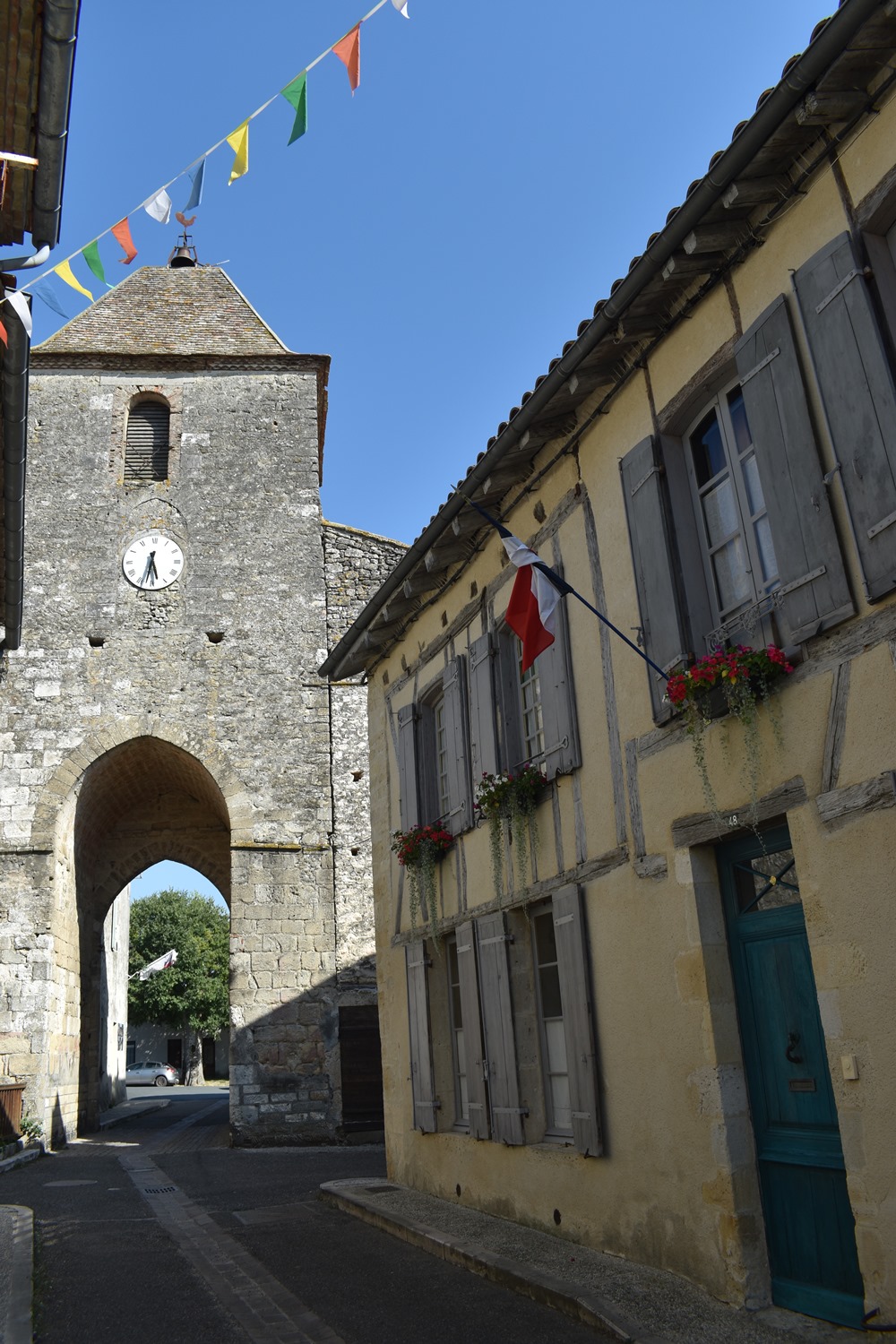 Tour de l'Horloge XIIème-XVIIème siècles, Duras - photo 4