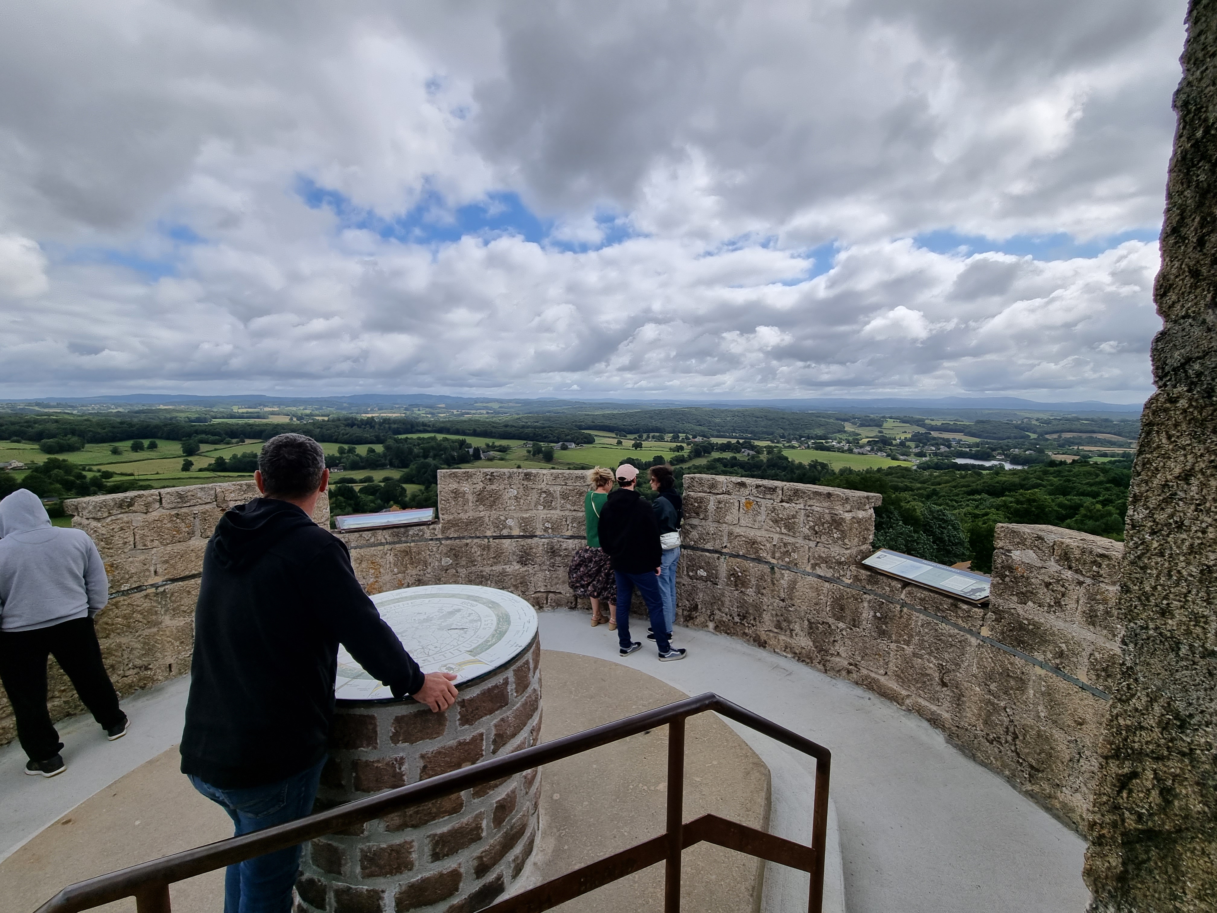 Tour de Masseret et sa table d'orientation, Masseret - photo 3