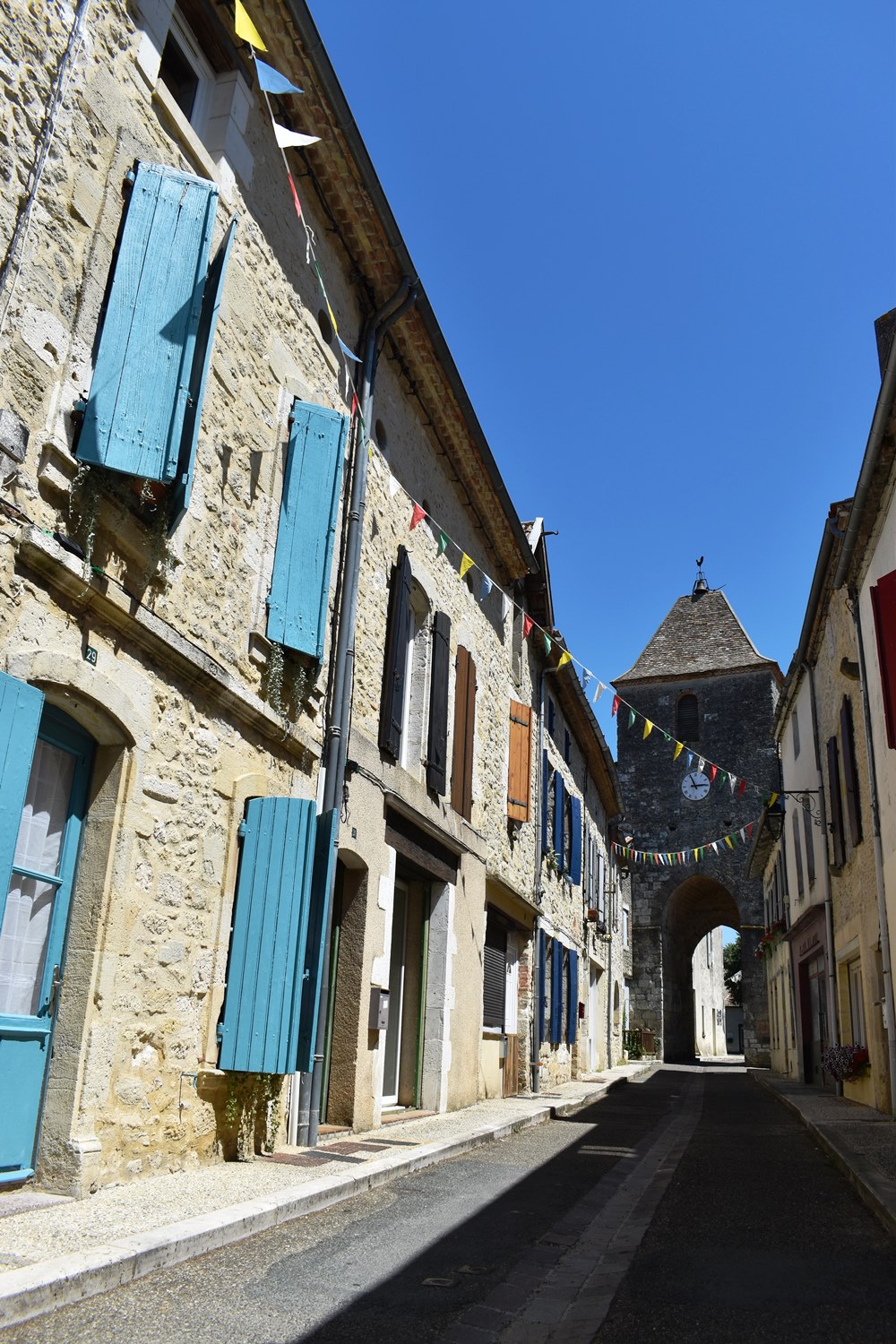 Tour de l'Horloge XIIème-XVIIème siècles, Duras - photo 2