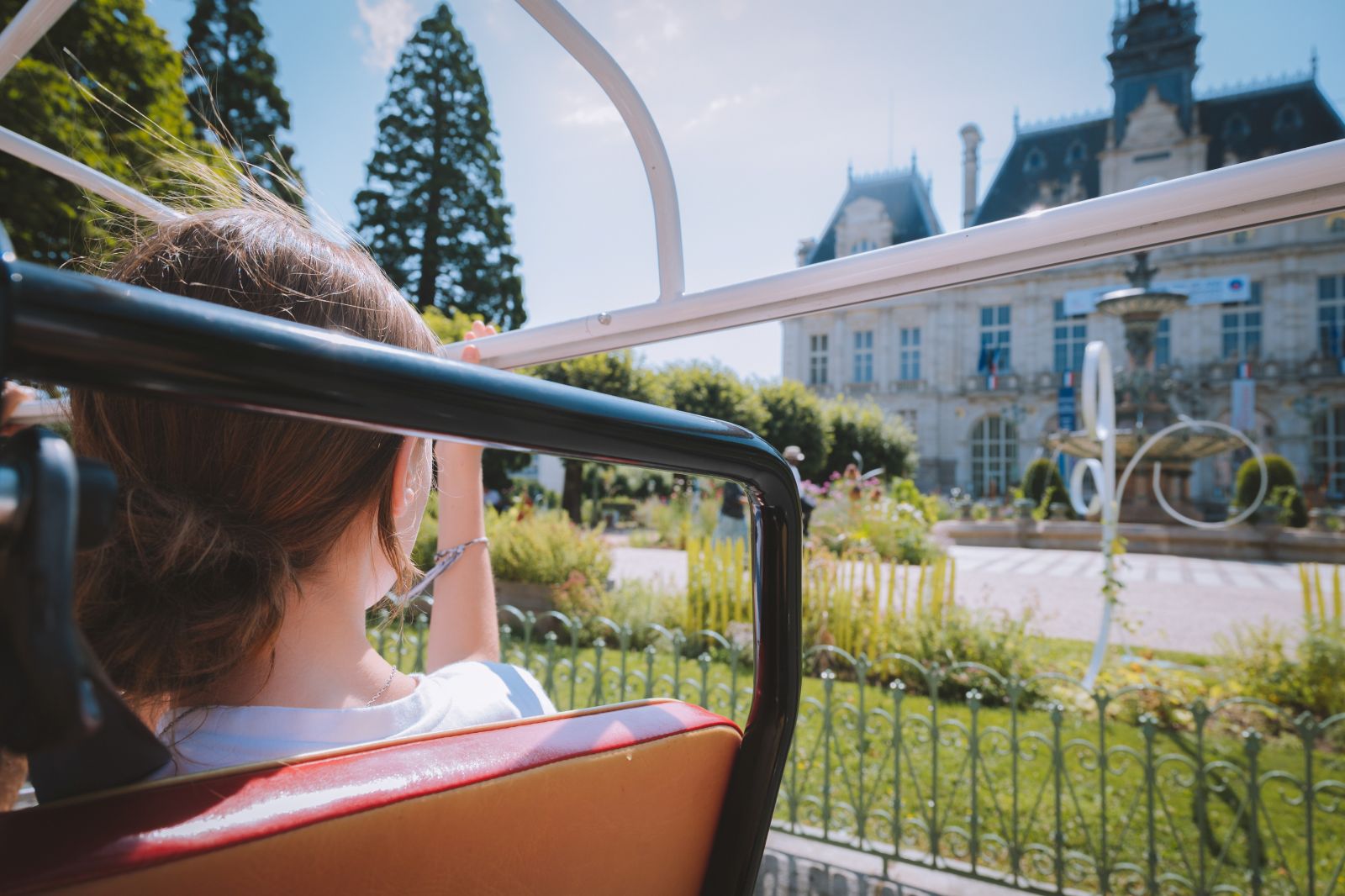 Le TukTuk et la Bénédictine de Limoges