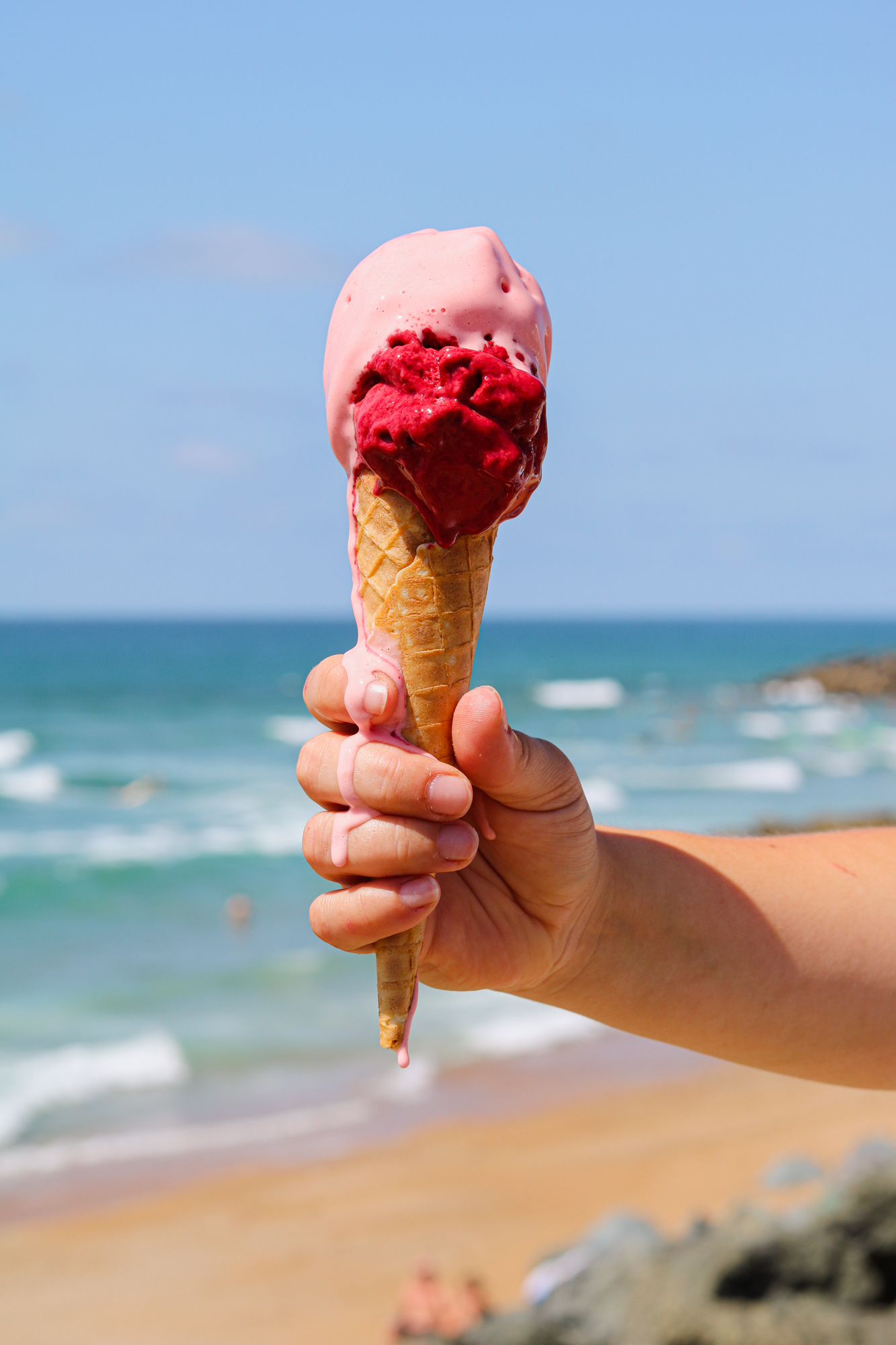 Artisan glacier Txomin