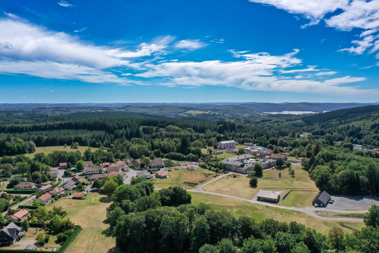 Meublé de Tourisme L'Unik Lac de Vassivière, Royère-de-Vassivière - photo 9