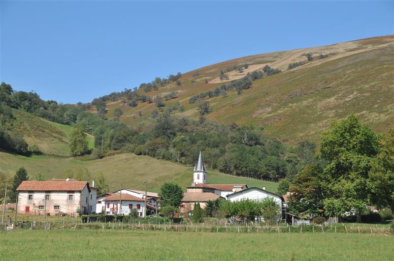 Herriz Herri (de village à village) - Hergarai Oztibarre